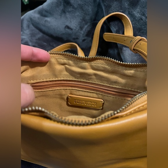 F21 purse - Picture 3 of 3